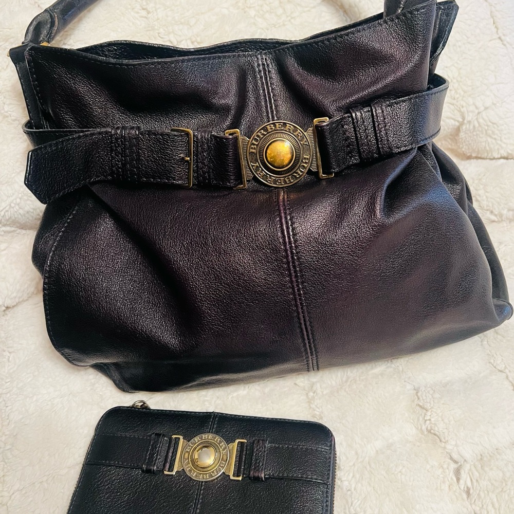 Burberry Black Leather hobo Bag and Wallet